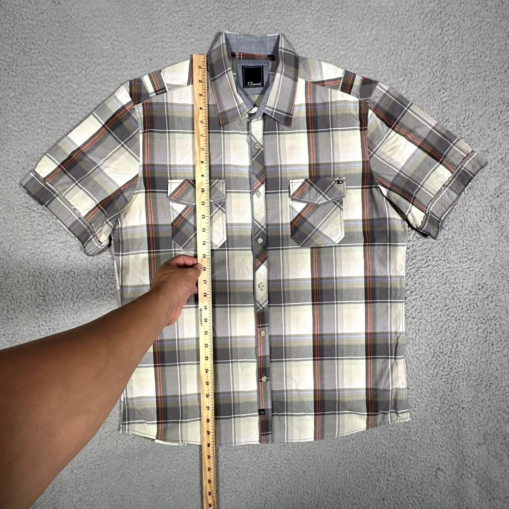 7 Diamonds Shirt Mens XL Plaid Casual Preppy Button Up Double Pocket Logo Cotton